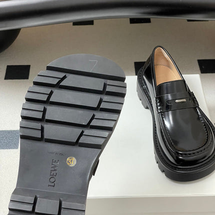 LOEWE 26S LOAFER IN BLACK PATENT CALFSKIN