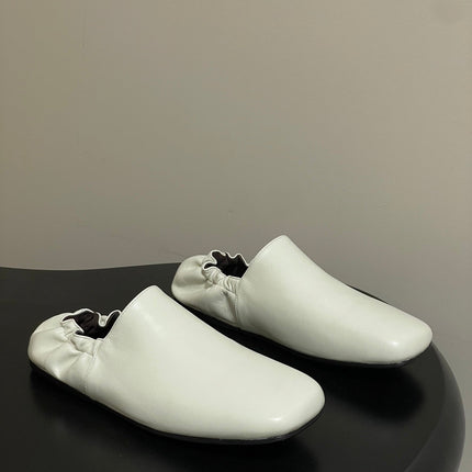 CELINE 26S ELASTIC-BACK FLAT SHOES IN WHITE LAMBSKIN