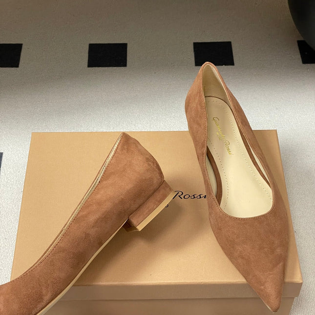 GIANVITO ROSSI 26S FLATS IN BROWN SUEDE