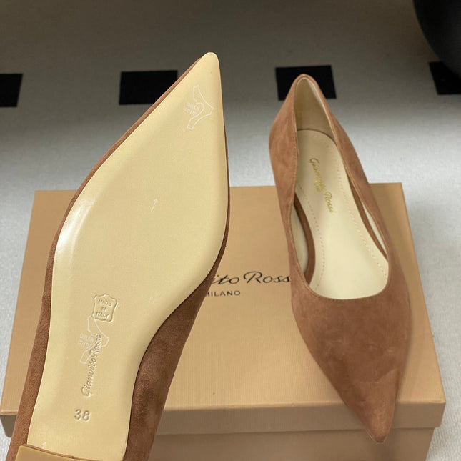 GIANVITO ROSSI 26S FLATS IN BROWN SUEDE