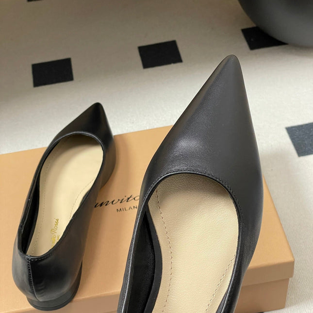 GIANVITO ROSSI 26S FLATS IN BLACK CALFSKIN