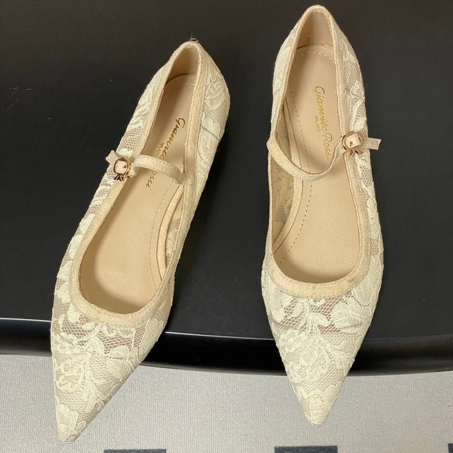 GIANVITO ROSSI 26S MARY JANE IN CREAM WHITE LACE