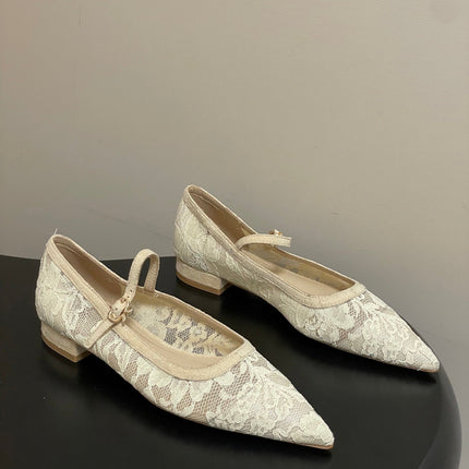GIANVITO ROSSI 26S MARY JANE IN CREAM WHITE LACE