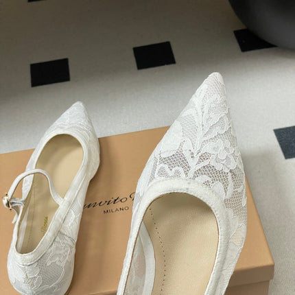 GIANVITO ROSSI 26S MARY JANE IN WHITE LACE
