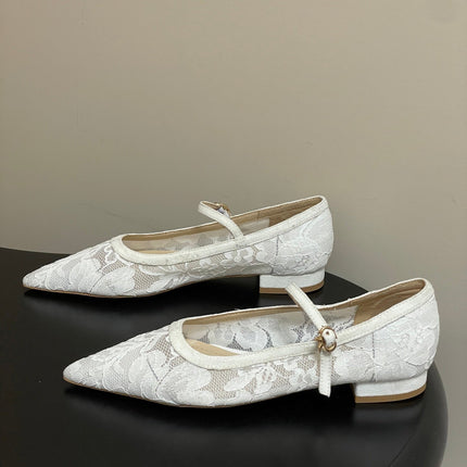 GIANVITO ROSSI 26S MARY JANE IN WHITE LACE