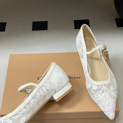 GIANVITO ROSSI 26S MARY JANE IN WHITE LACE