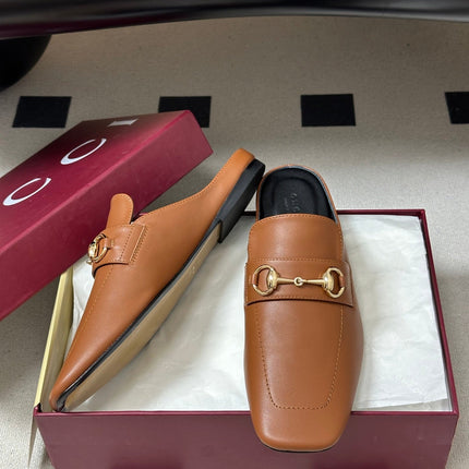 GUCCI 26S HORSEBIT LOAFER MULES IN LIGHT BROWN CALFSKIN