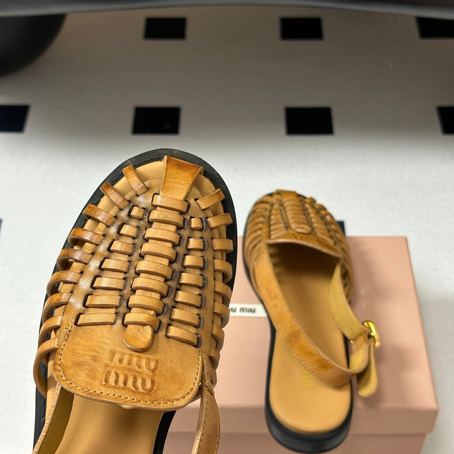 MIUMIU 26S SLINGBACK FISHERMAN SANDALS IN GOLD BROWN CALFSKIN