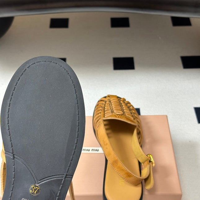 MIUMIU 26S SLINGBACK FISHERMAN SANDALS IN GOLD BROWN CALFSKIN