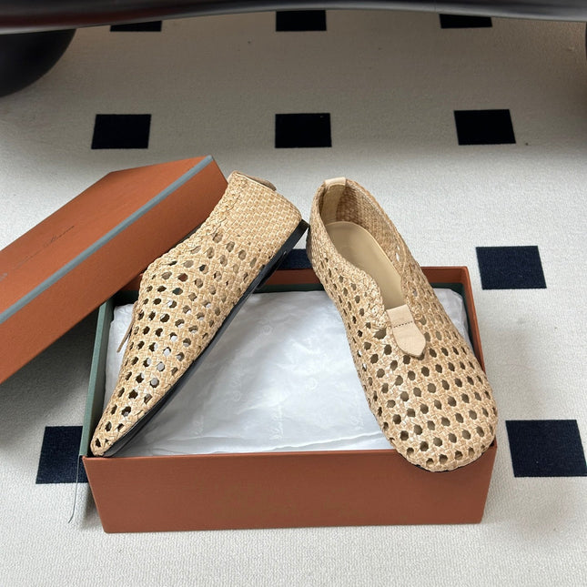 LP 26S BALLET FLATS IN BEIGE CALFSKIN WITH BASKETWEAVE DESIGN