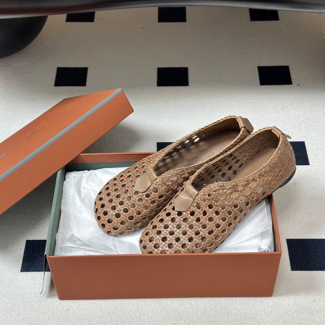LP 26S BALLET FLATS IN DARK BEIGE CALFSKIN WITH BASKETWEAVE DESIGN