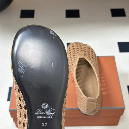 LP 26S BALLET FLATS IN DARK BEIGE CALFSKIN WITH BASKETWEAVE DESIGN