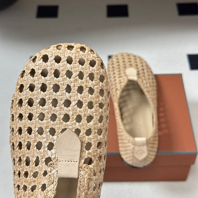 LP 26S BALLET FLATS IN BEIGE CALFSKIN WITH BASKETWEAVE DESIGN