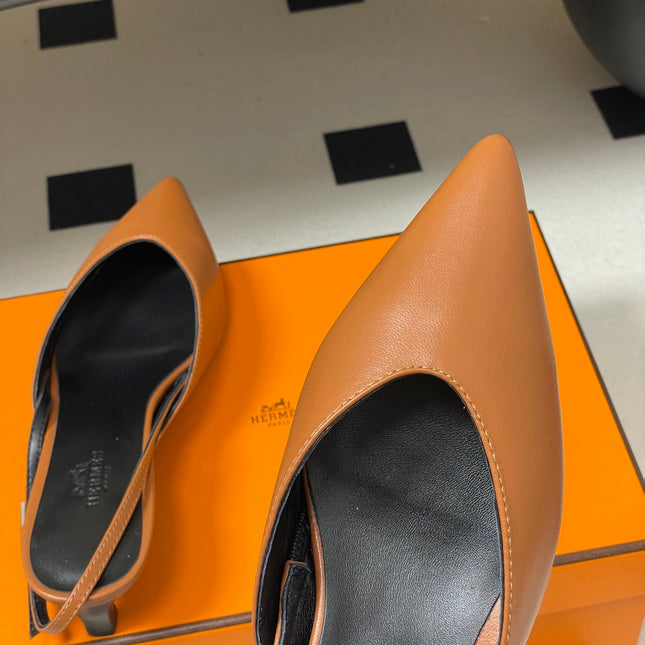 HM 26S NICOLE SLINGBACK 40MM IN CARAMEL BROWN CALFSKIN SILVER HARDWARE