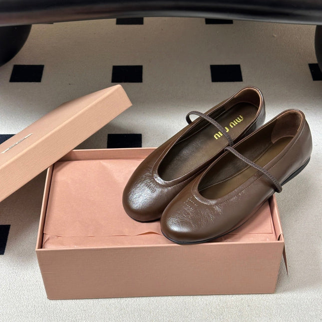 MIUMIU 26S BALLET FLATS IN BROWN LAMBSKIN