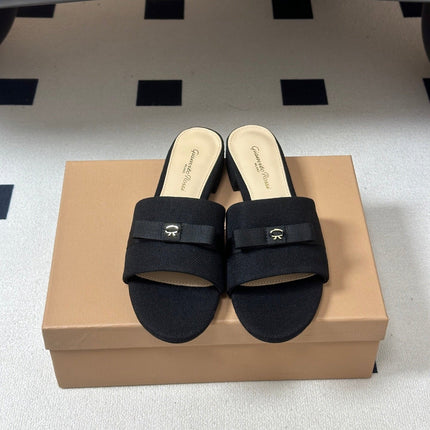 GIANVITO ROSSI 26S SLIDES IN BLACK FABRIC
