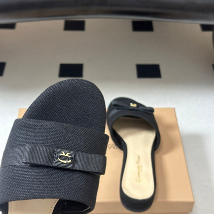 GIANVITO ROSSI 26S SLIDES IN BLACK FABRIC