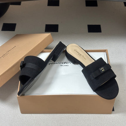 GIANVITO ROSSI 26S SLIDES IN BLACK FABRIC