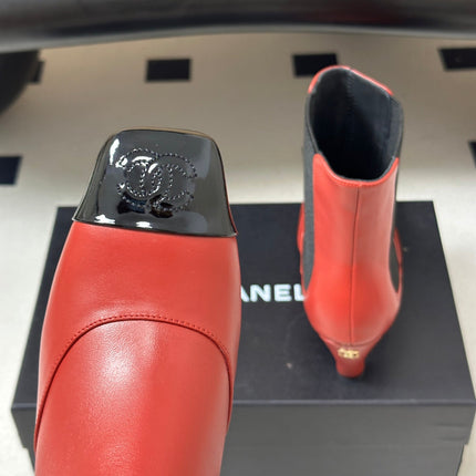 CHANEL 26S ANKLE BOOTS 60 MM IN RED CALFSKIN AND BLACK PATENT