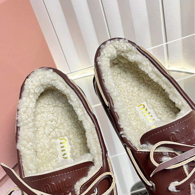 MIUMIU 26S FUR BOAT SHOES IN BROWN CALFSKIN