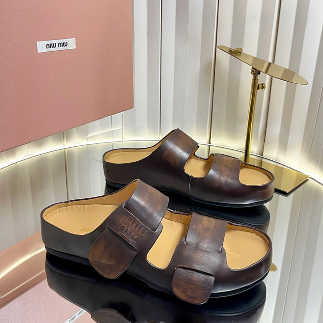 MIUMIU 26S DOUBLE-STRAP SLIDES IN CARAMEL BROWN CALFSKIN