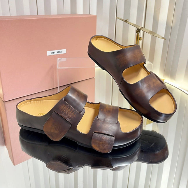 MIUMIU 26S DOUBLE-STRAP SLIDES IN CARAMEL BROWN CALFSKIN