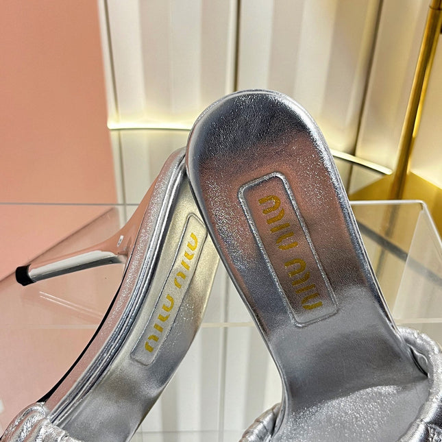 MIUMIU 26S HIGH-HEEL MULE SANDALS 85MM IN SILVER CALFSKIN GOLD HARDWARE