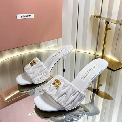 MIUMIU 26S HIGH-HEEL MULE SANDALS 85MM IN WHITE CALFSKIN GOLD HARDWARE