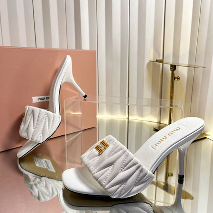 MIUMIU 26S HIGH-HEEL MULE SANDALS 85MM IN WHITE CALFSKIN GOLD HARDWARE