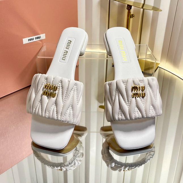 MIUMIU 26S MATELASSE SLIDES IN IVORY WHITE CALFSKIN GOLD HARDWARE