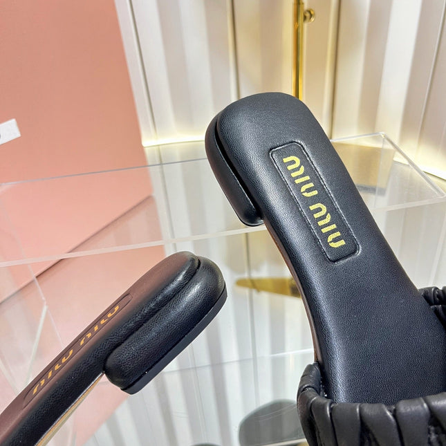 MIUMIU 26S MATELASSE SLIDES IN BLACK CALFSKIN GOLD HARDWARE