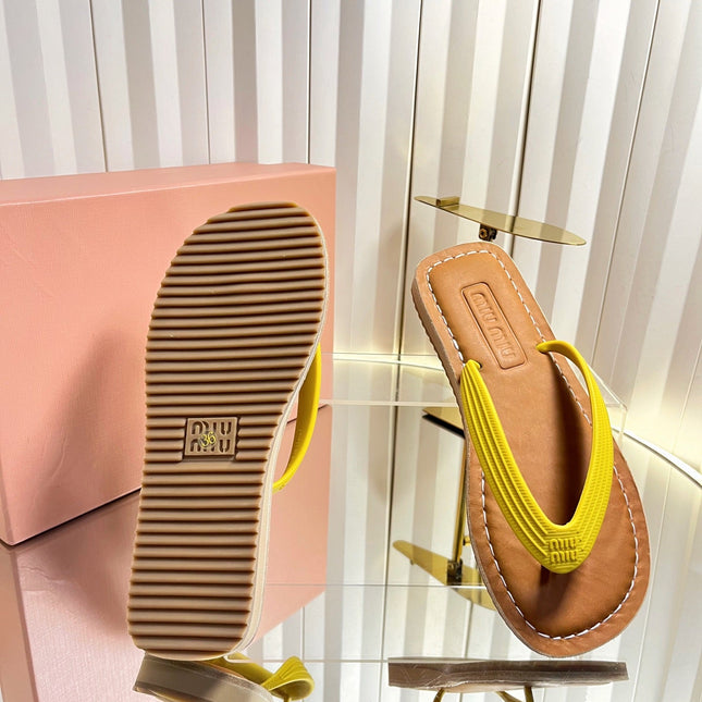 MIUMIU 26S THONG FLAT SANDALS IN YELLOW CALFSKIN
