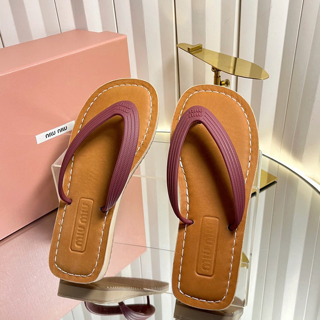 MIUMIU 26S THONG FLAT SANDALS IN BURGUNDY RED CALFSKIN