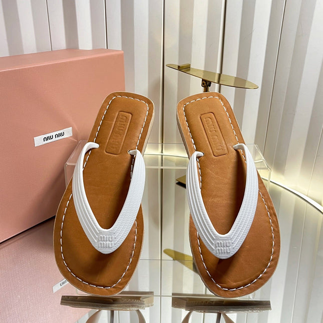 MIUMIU 26S THONG FLAT SANDALS IN WHITE CALFSKIN
