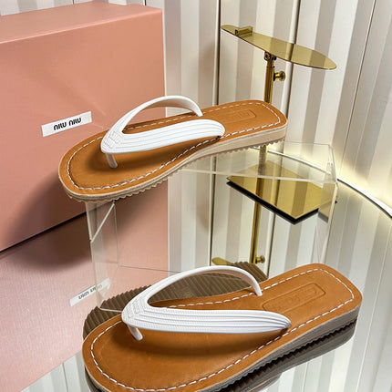 MIUMIU 26S THONG FLAT SANDALS IN WHITE CALFSKIN