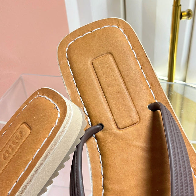 MIUMIU 26S THONG FLAT SANDALS IN DARK BROWN CALFSKIN
