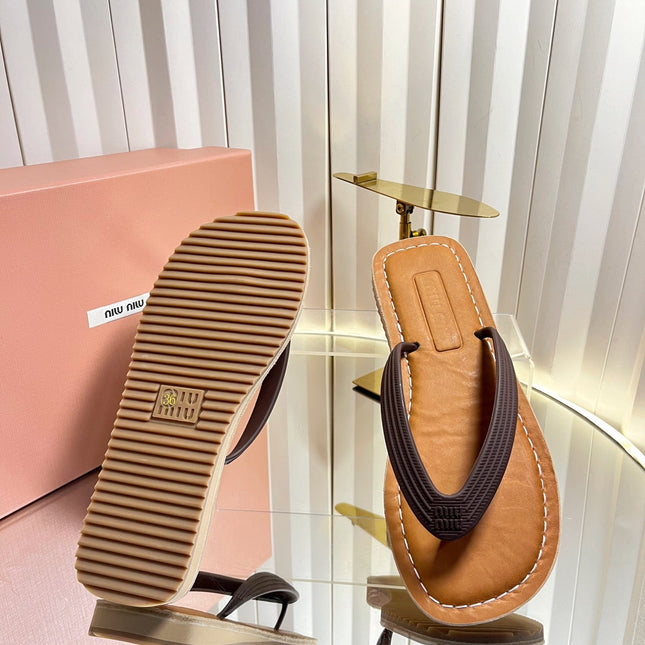 MIUMIU 26S THONG FLAT SANDALS IN DARK BROWN CALFSKIN