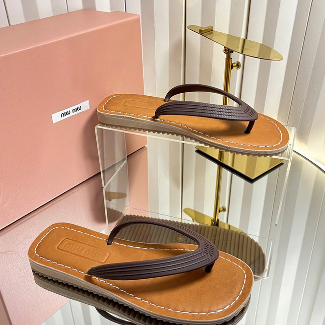 MIUMIU 26S THONG FLAT SANDALS IN DARK BROWN CALFSKIN