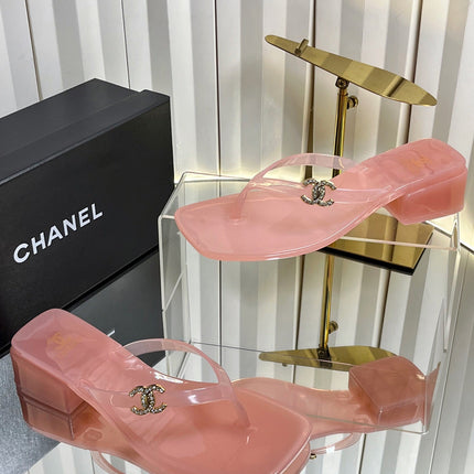 CHANEL 26S TRANSPARENT THONG SANDALS IN PASTEL PINK PVC