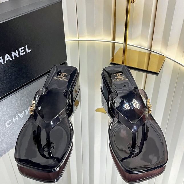 CHANEL 26S TRANSPARENT THONG SANDALS IN BLACK PVC
