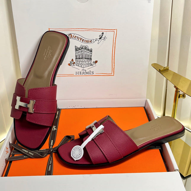 HM 26S ORAN SANDALS IN BURGUNDY RED EPSOM CALFSKIN SILVER HARDWARE