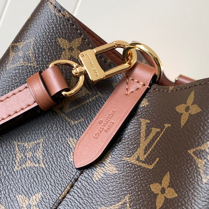 LV 26S GASTON BAG 26 IN BROWN MONOGRAM CANVAS STYLE 1