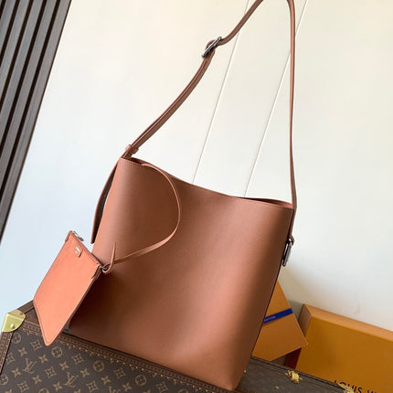 LV 26S VERSO HOBO BAG 33 IN BURNT ORANGE CALFSKIN