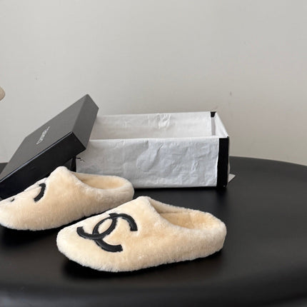 CHANEL 26S MULES IN WHITE SHEARLING LINING ROUND TOE