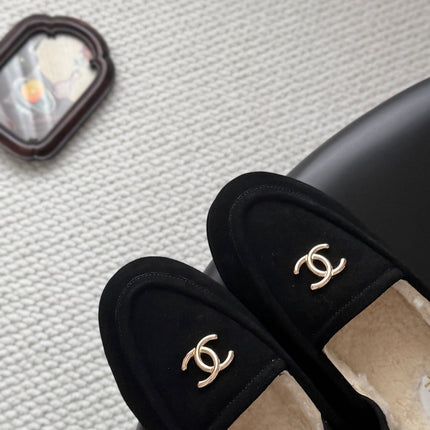 CHANEL 26S SLINGBACK LOAFERS IN BLACK SUEDE AND SHEARLING LINING
