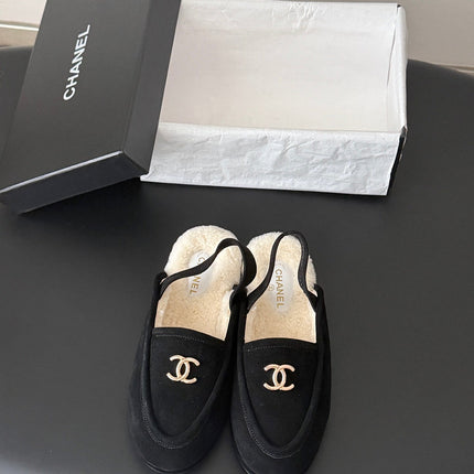 CHANEL 26S SLINGBACK LOAFERS IN BLACK SUEDE AND SHEARLING LINING