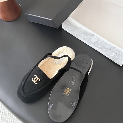 CHANEL 26S SLINGBACK LOAFERS IN BLACK SUEDE AND SHEARLING LINING