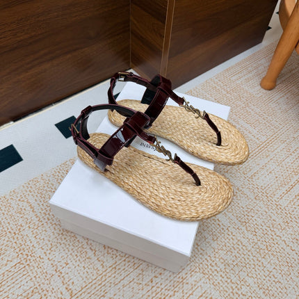 YSL 26S THONG SANDALS IN BEIGE RAFFIA AND DARK RED GLOSSY CALFSKIN