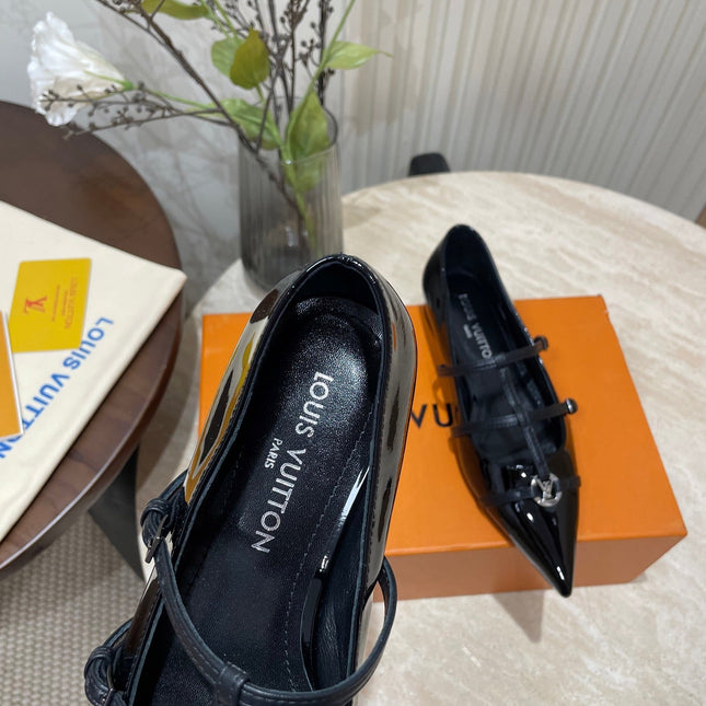 POINTED-TOE TRIPLE-STRAP BALLET FLAT IN BLACK PATENT CALFSKIN