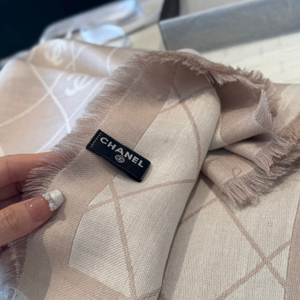 CHANEL 26S SCARF 140 IN SILK AND CASHMERE 504428